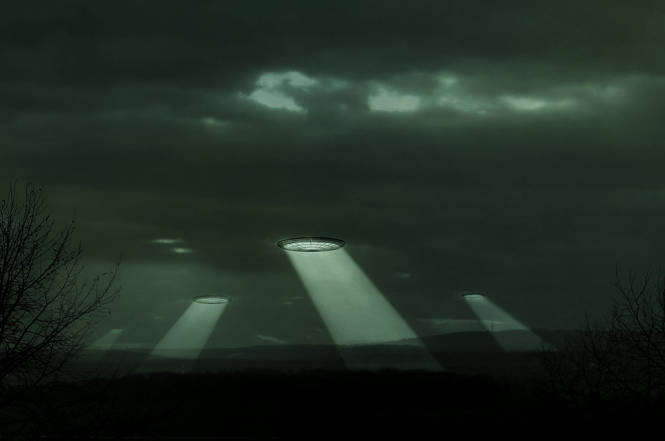 aliens-1814757_960_720